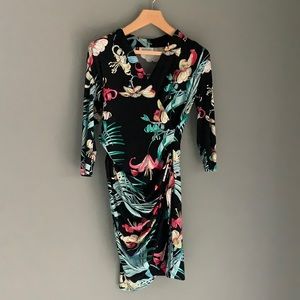 Sexy Jennifer Lopez floral dress